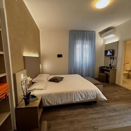 Hotel Etna كاوْرلي المظهر الخارجي الصورة
