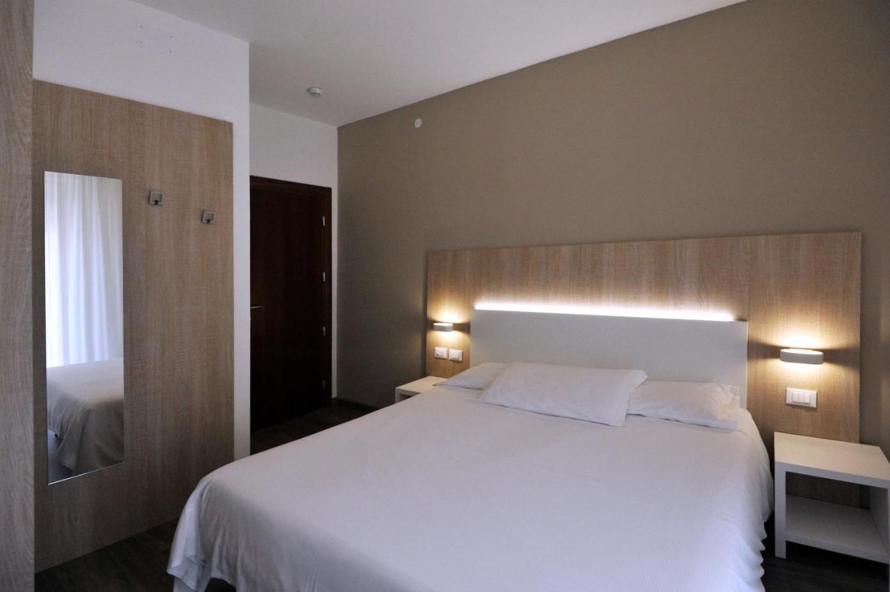 Hotel Etna كاوْرلي المظهر الخارجي الصورة