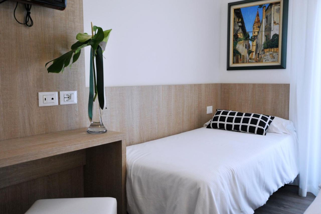 Hotel Etna كاوْرلي المظهر الخارجي الصورة