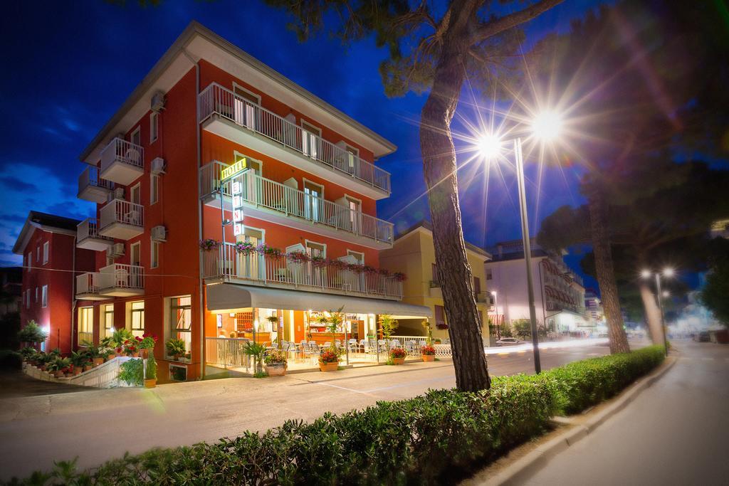 Hotel Etna كاوْرلي المظهر الخارجي الصورة