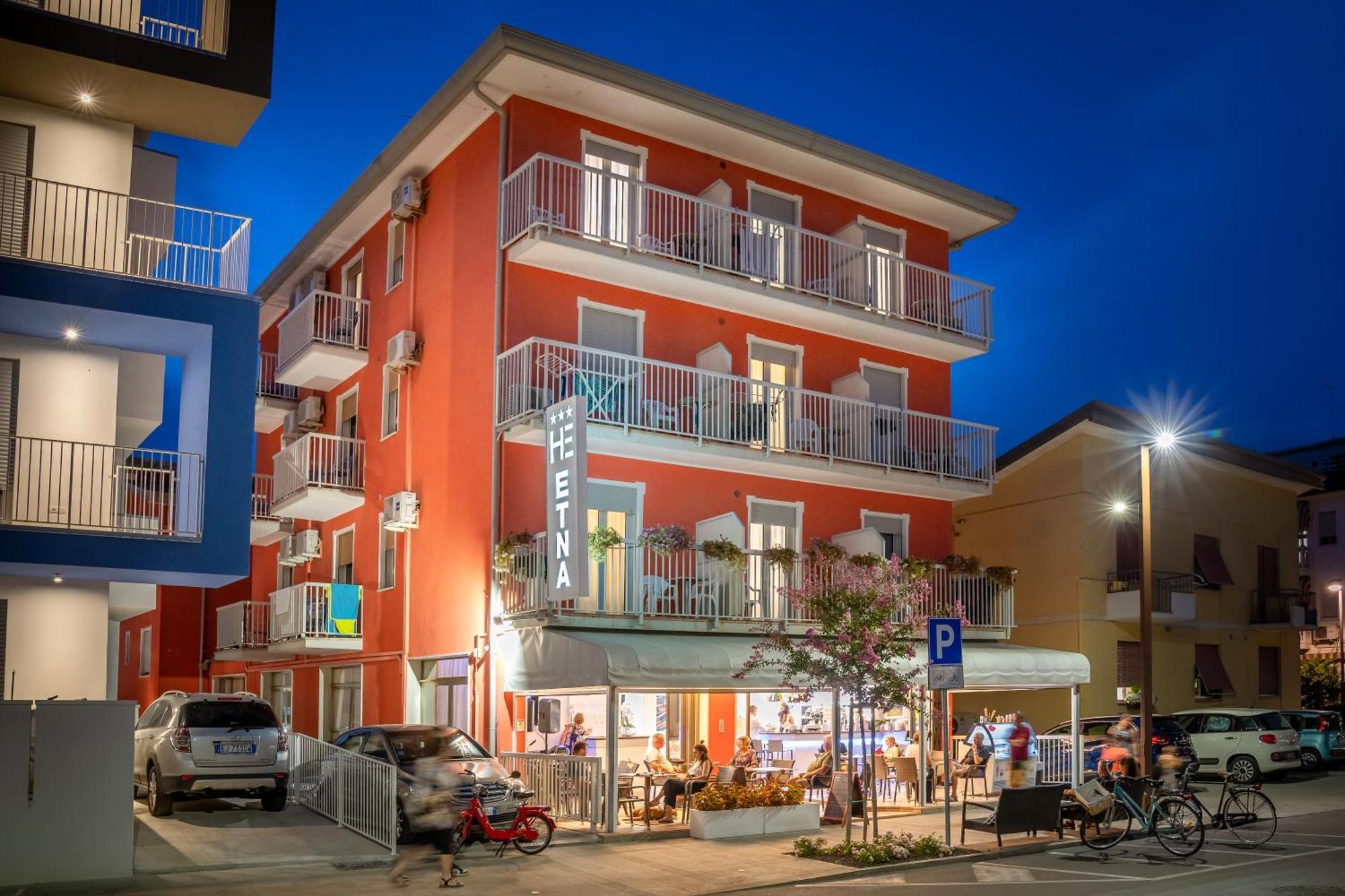 Hotel Etna كاوْرلي المظهر الخارجي الصورة