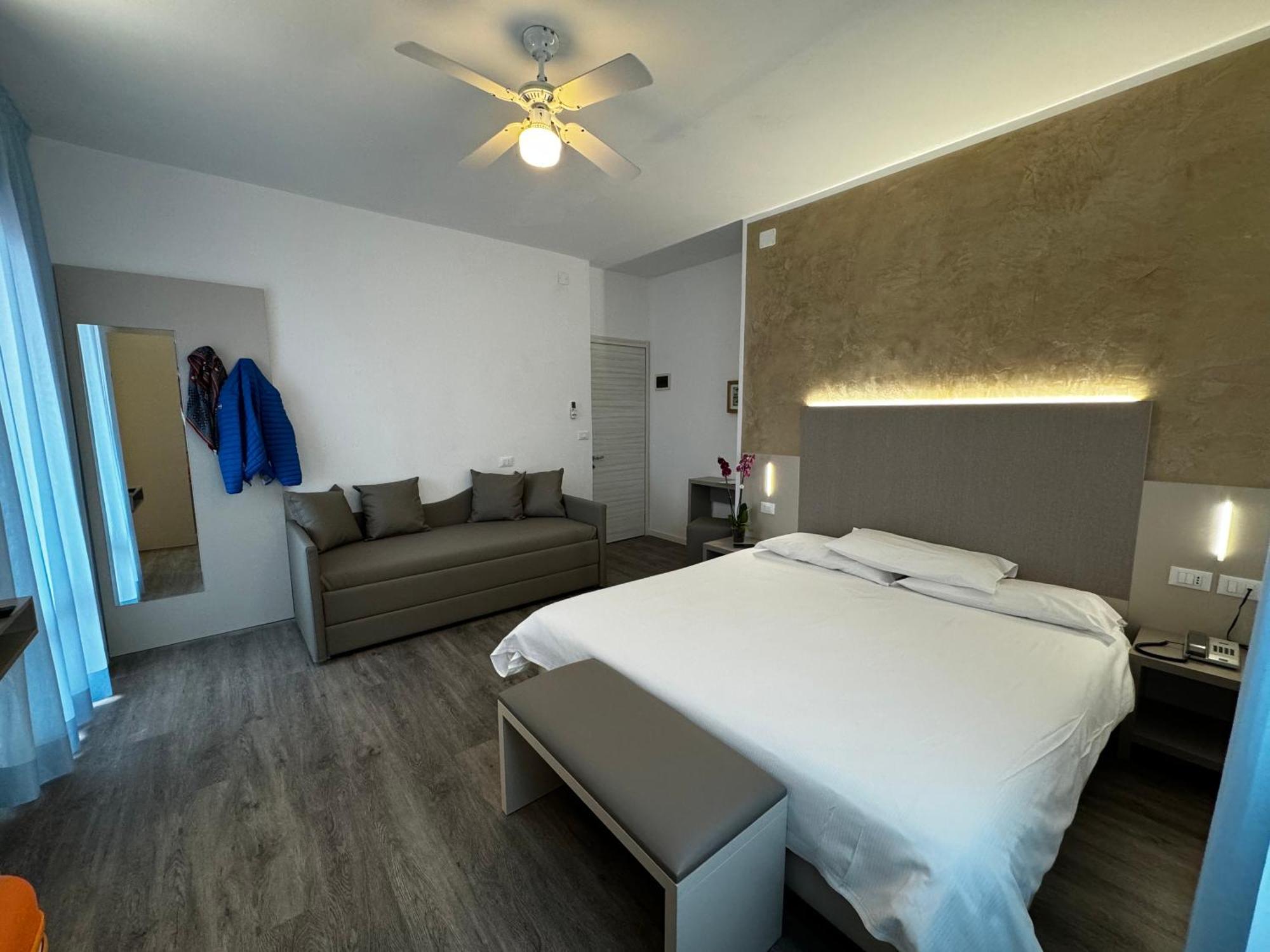 Hotel Etna كاوْرلي المظهر الخارجي الصورة
