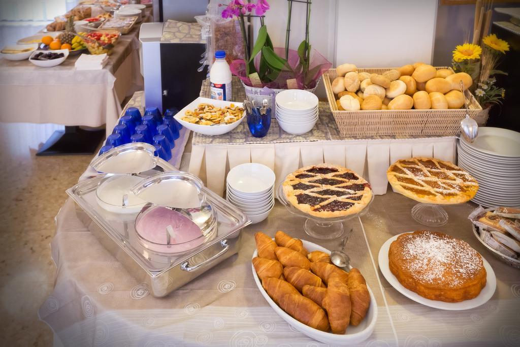 Hotel Etna كاوْرلي المظهر الخارجي الصورة